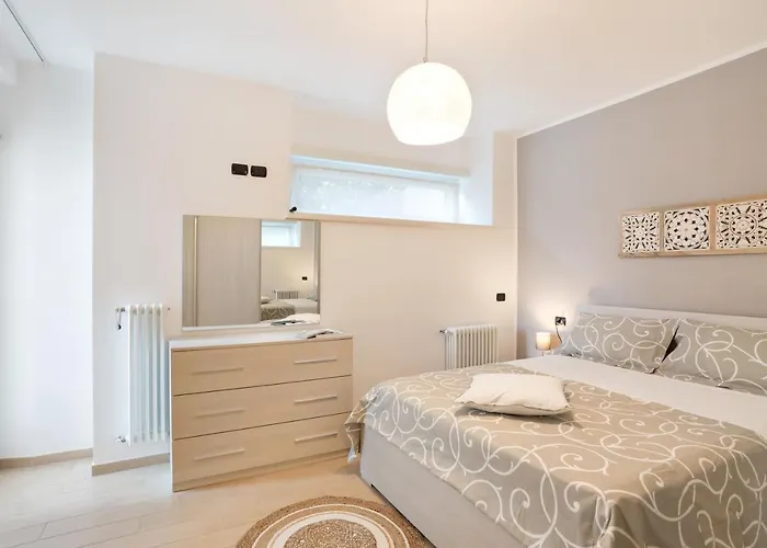 Island View - By Myhomeincomo Ossuccio